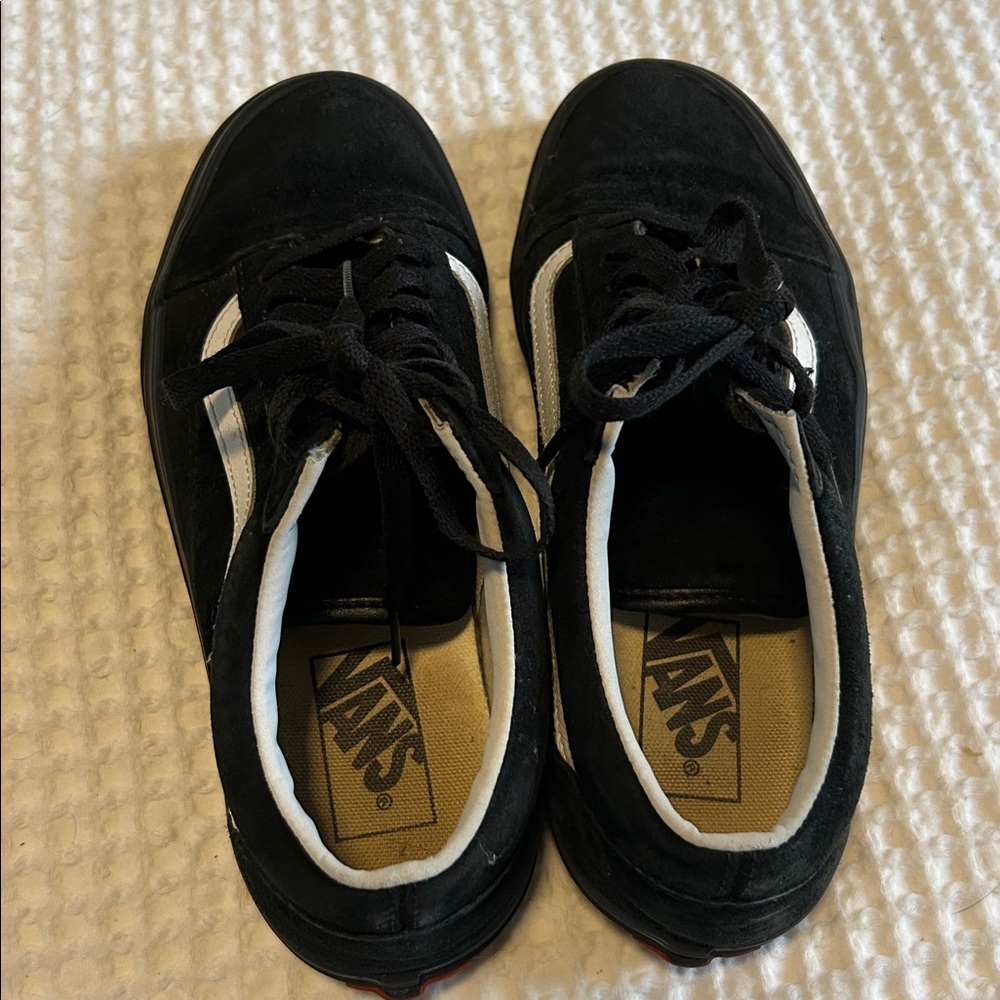 Vans Women’s Black Sneakers with White Stripe - Picture 3 of 5